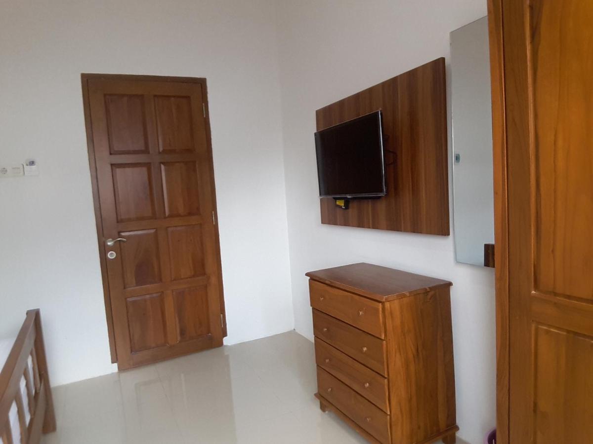 Azalia Residence Palembang Exterior foto