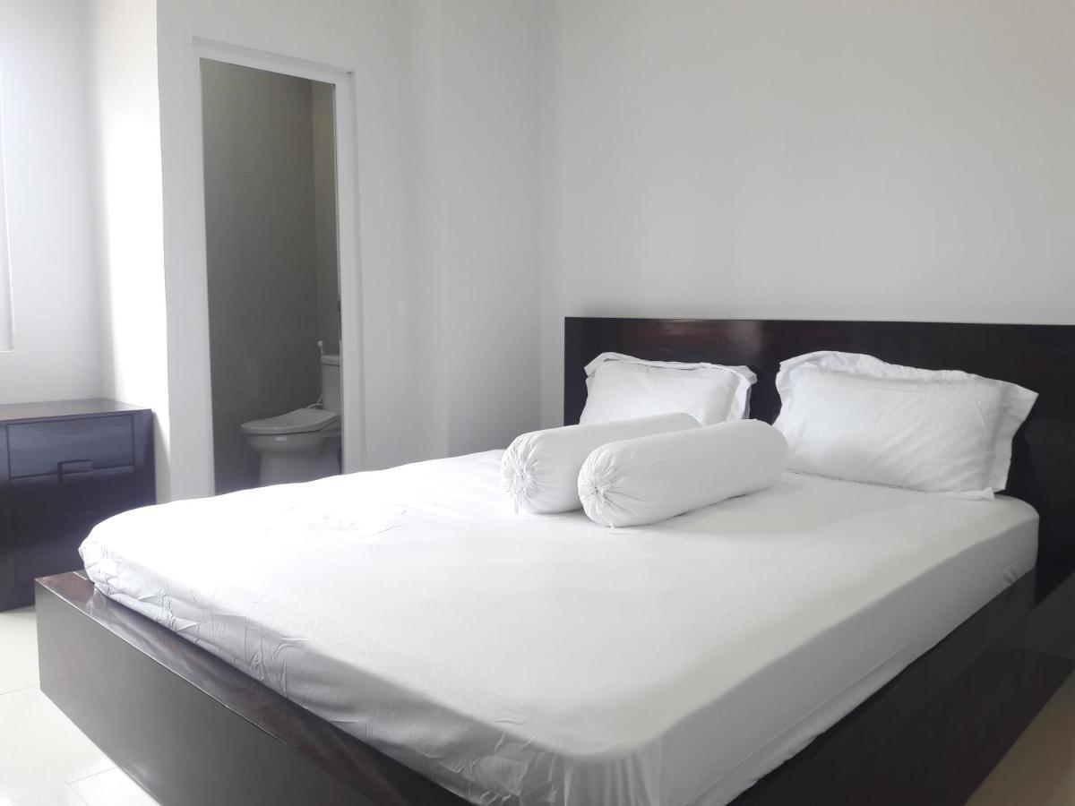 Azalia Residence Palembang Exterior foto